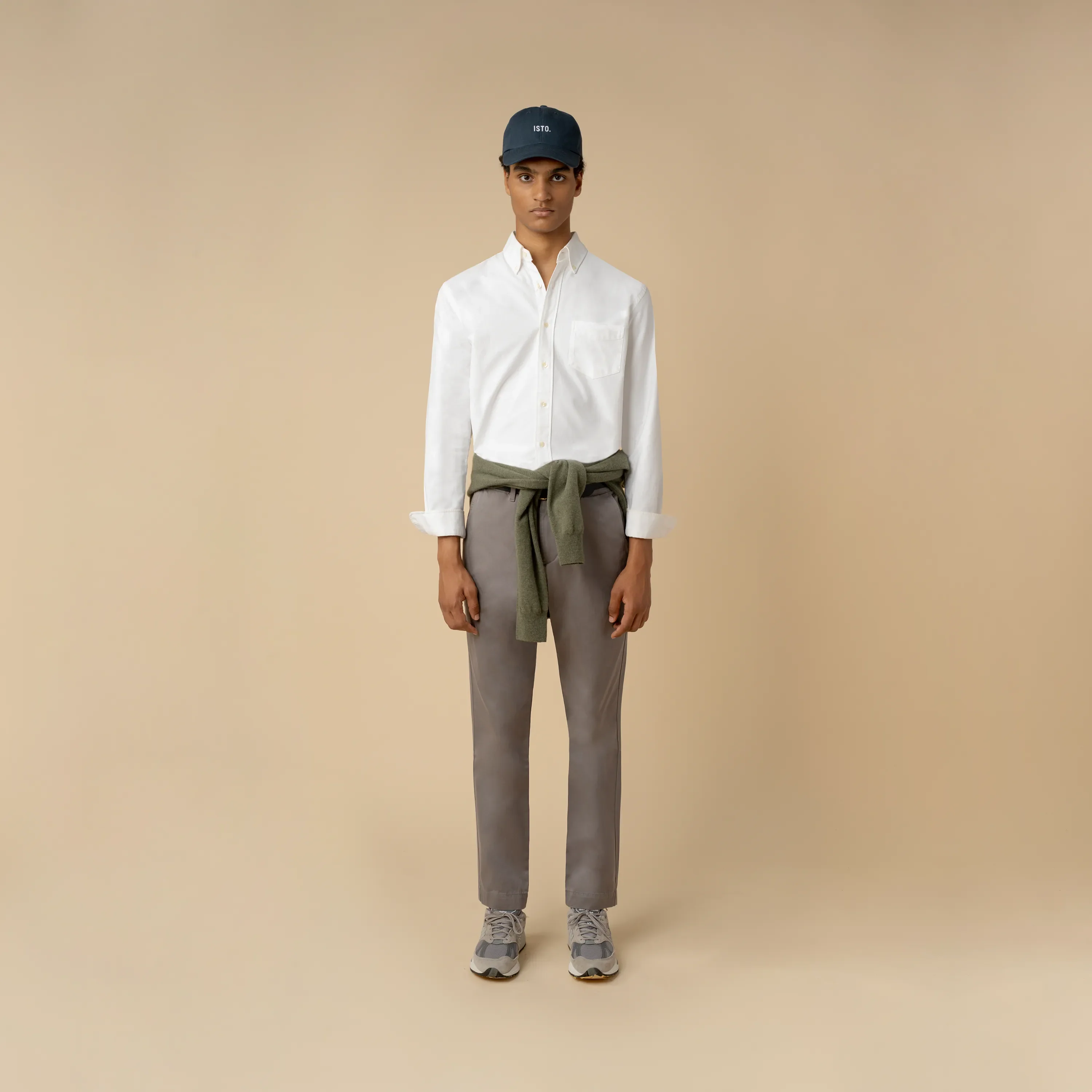 CHINOS - Image 8