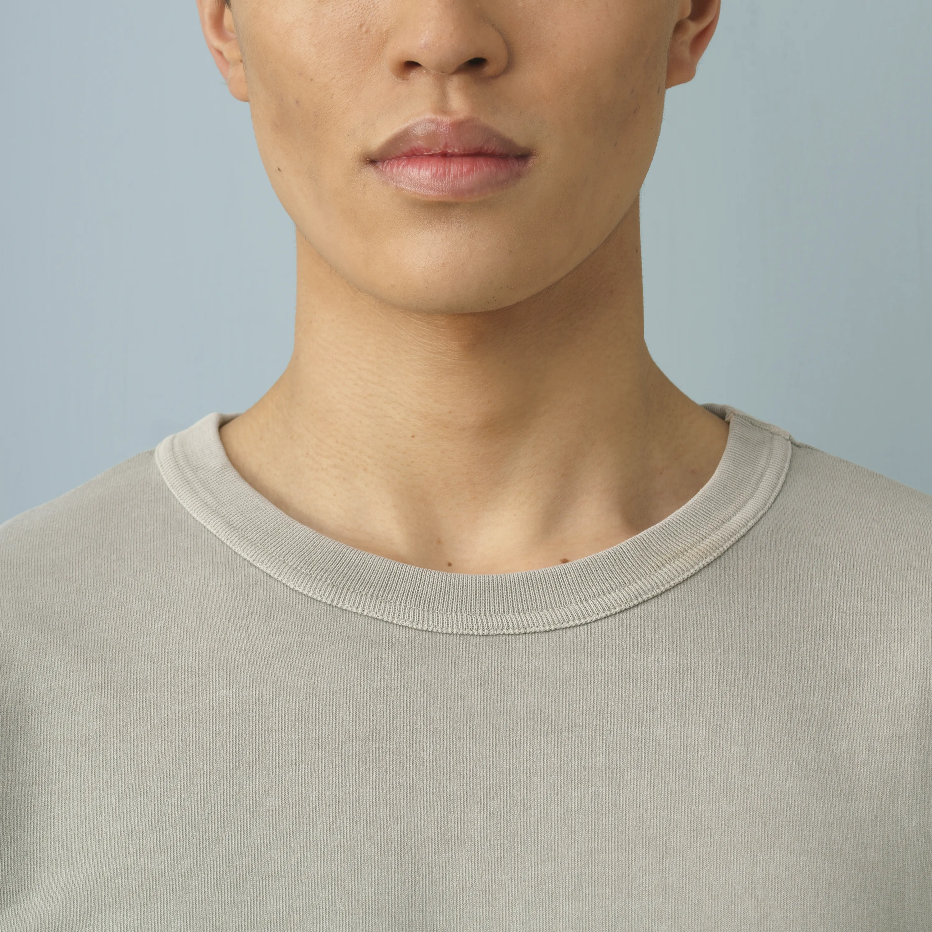 HEAVYWEIGHT T-SHIRT - Image 3