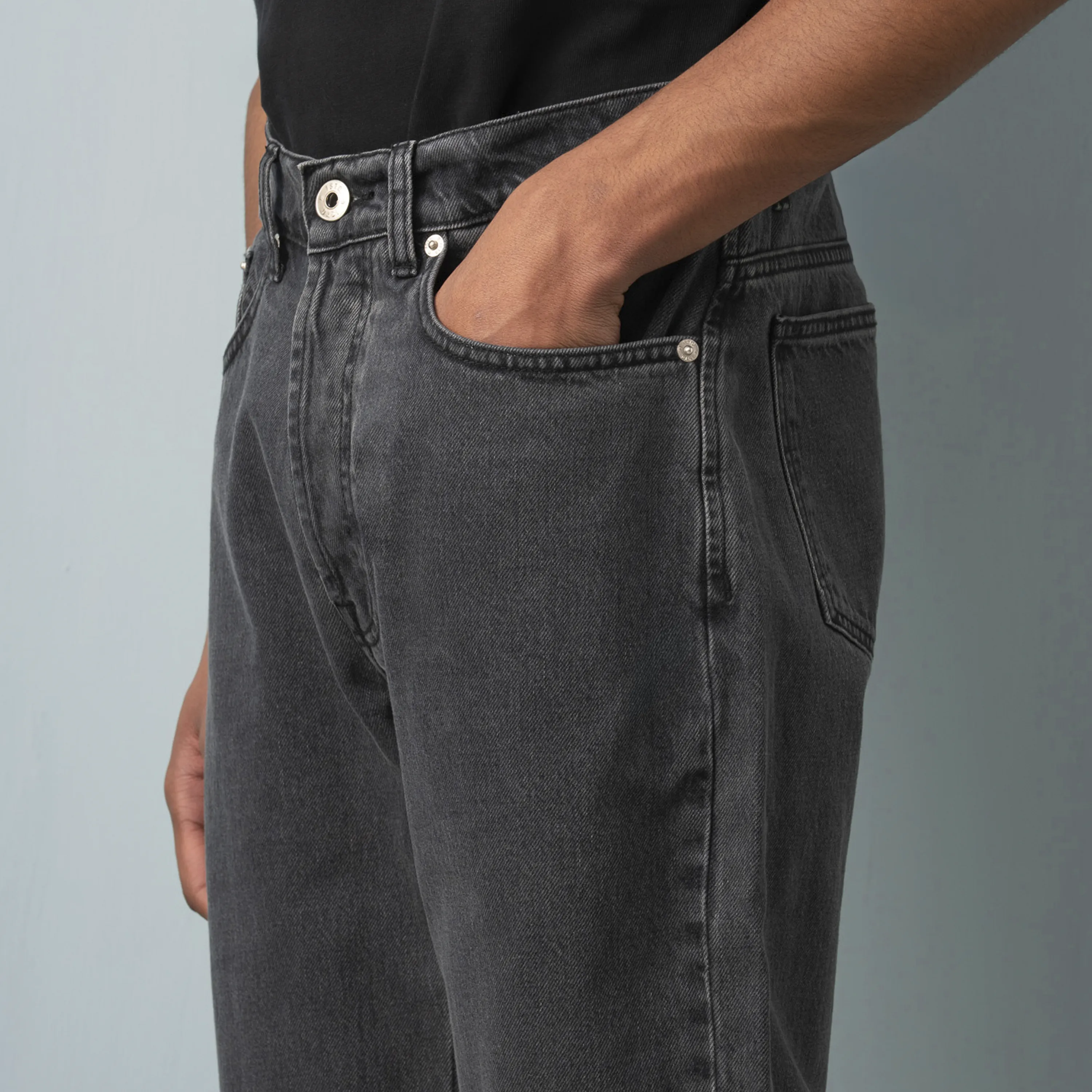 EVERYDAY DENIM - Image 3
