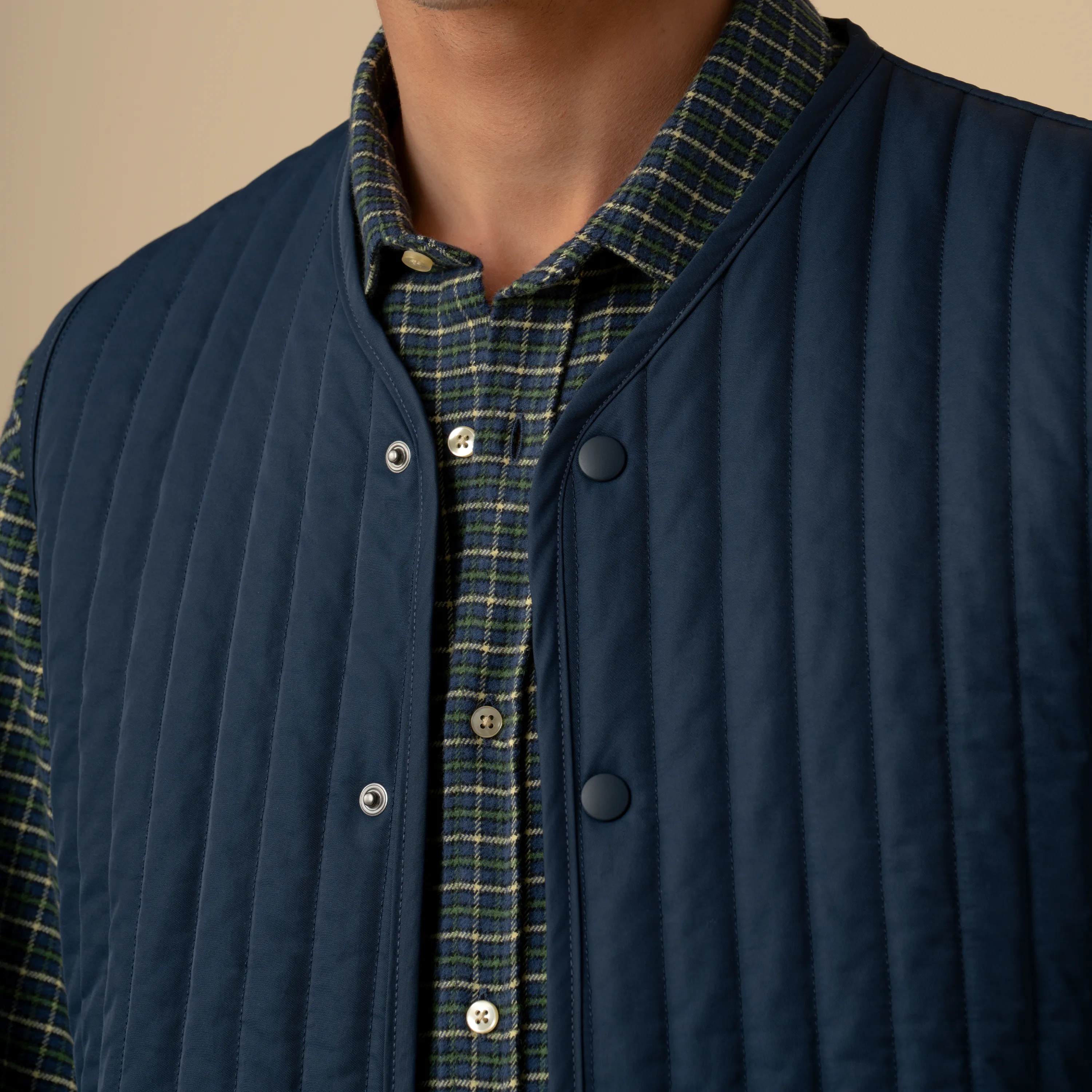 QUILTED VEST - Image 4